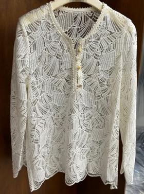 【门店同款】ENJOY春季云敛-春光推盏V领镂空蕾丝上衣 161915172