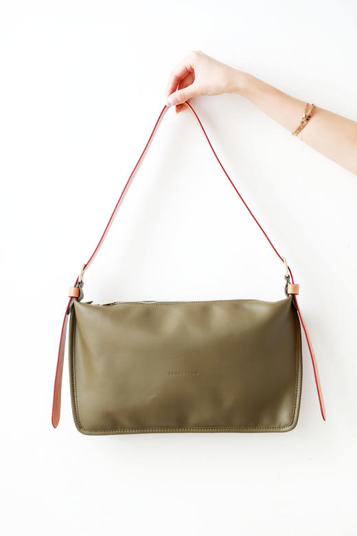 小羊皮单肩包，手感也太赞了吧。内里牛皮革大容量斜挎包C032988 商品图8