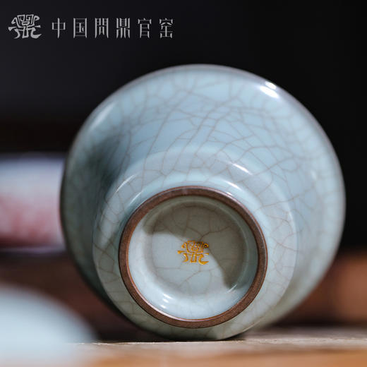 问鼎官窑马蹄盖碗 商品图4