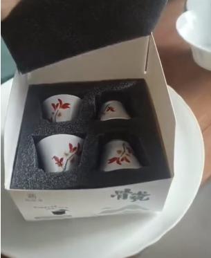 晋瓷林白瓷小客杯 商品图0