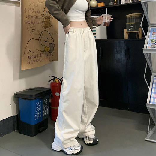 卷卷紫美式宽松登山工装裤 面料亲肤透气 上身舒适休闲 阔腿版型显高显瘦 百搭时尚 商品图5