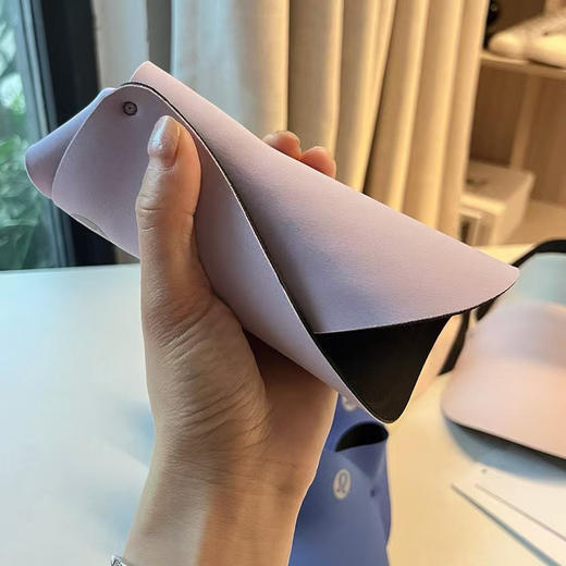 原单正品 Lululemon亲子运动遮阳帽，全新露露家研发的四面弹防晒面料，只有1颗鸡蛋的重量，超轻超软！防晒UPF50+，有效阻隔95%紫外线，亲子款。外网售价38美刀！！！ 商品图7