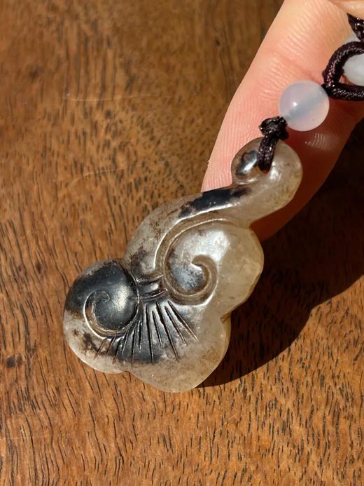 黑沁白玉灵芝如意形吊坠，顺丰包邮 商品图2