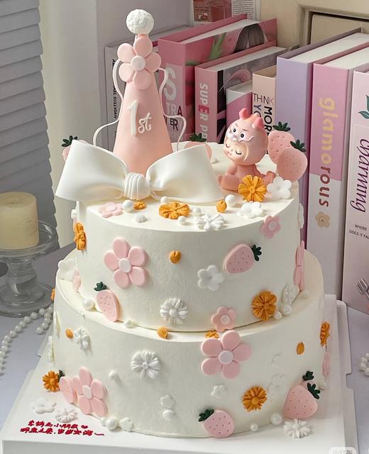 【臻品系列】--【周岁帽子可爱粉龙宝宝】女孩满月、百天、周岁生日蛋糕 商品图0