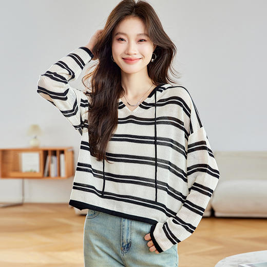 慵懒风条纹连帽薄款针织衫卫衣，好看宽松短款上衣CC-22-2540 商品图0