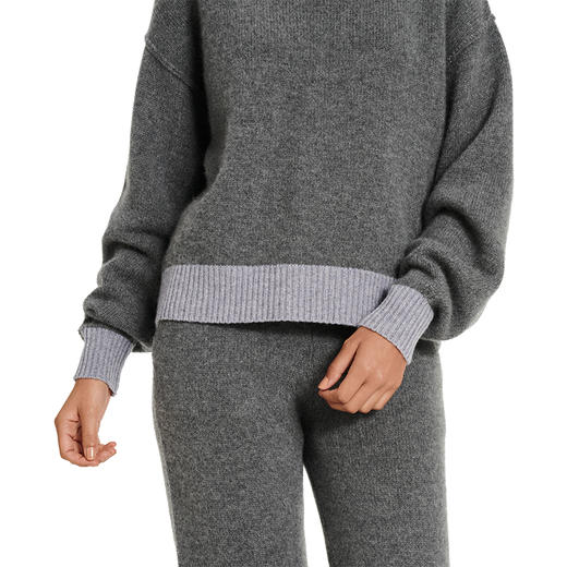 2楼UGG1117779外出服吊牌价2299 商品图1