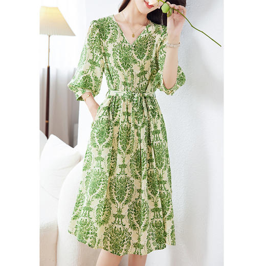 KQ-29393双绉真丝连衣裙气质2025夏季新款气质收腰显瘦洋气碎花中长款裙子 商品图1