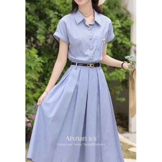 鹿向南「miu系学姐」文艺气质蓝色连衣裙女2025新款夏装显瘦裙子 商品图3