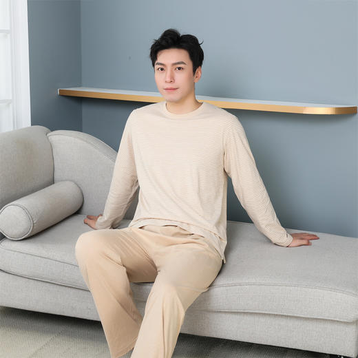 自然元素圆领套装（男） 商品图2