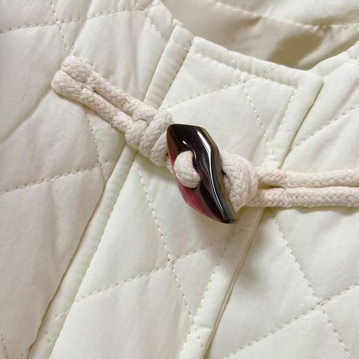 太划算了！！韩系6772炫彩牛角扣下摆可抽绳绗缝夹棉外套-喜出 商品图3