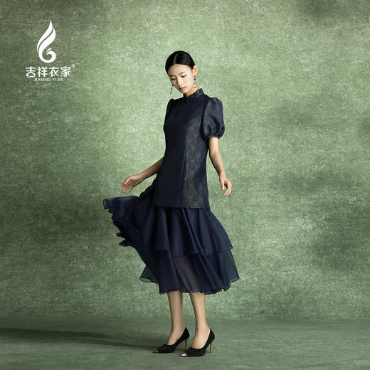 吉祥衣家新中式国风春夏新款高端气质显瘦修身女装花无异色连衣裙 商品图1