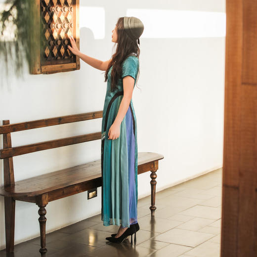 【林栖设计小店】改良旗袍马面裙元素绣花显瘦2025夏季新品拼真丝连衣裙1952122 商品图1