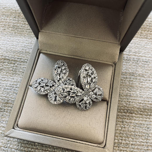 “蝶恋花”蝴蝶复古钻耳钉 (非质量问题不退不换） 商品图2