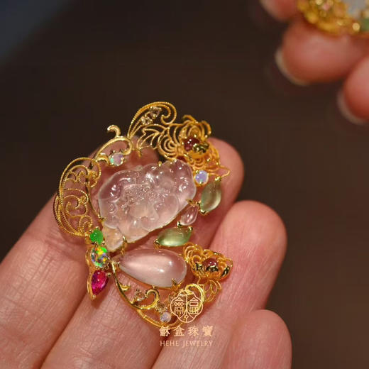 龢盒原创 9k金镶高冰翡翠春日蝴蝶胸针 商品图3