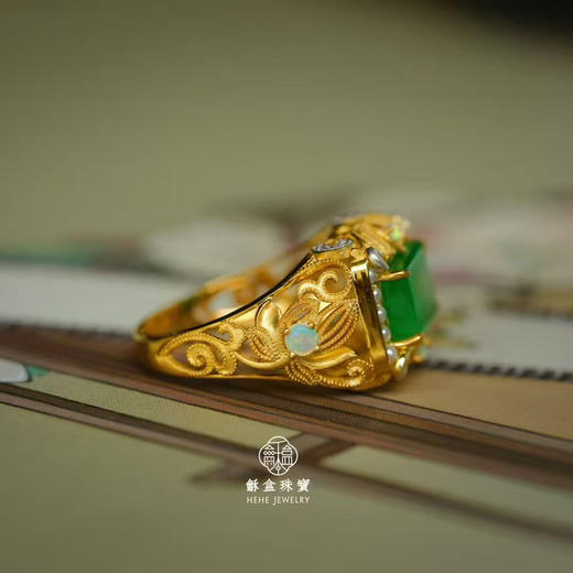 龢盒原创 阳绿翡翠宝相花戒指 商品图2