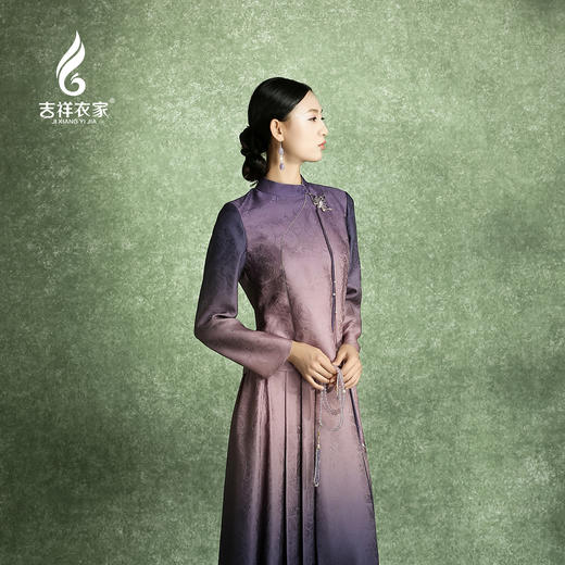 吉祥衣家新中式国风新款立领珍珠盘扣高端气质女装紫绫赋上衣外套 商品图0