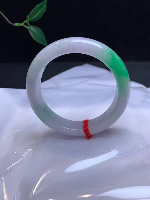 612562，55飘阳绿正圈，版型好，有一截阳绿色，局部带了一点点紫 商品图1