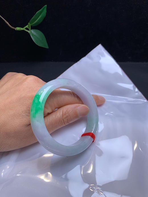 612562，55飘阳绿正圈，版型好，有一截阳绿色，局部带了一点点紫 商品图5