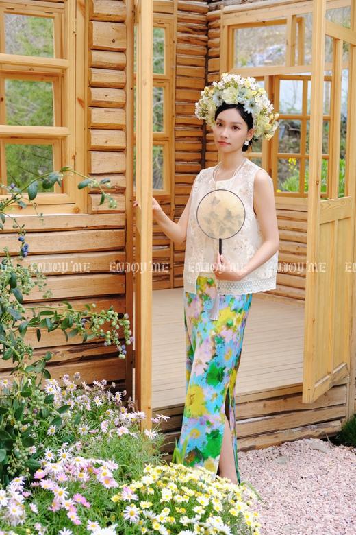 【门店同款】ENJOY夏季云敛-春光推盏碧落轻纱中式马夹 162252569 商品图5