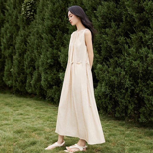 IC慵懒抽绳无袖度假宽松连衣裙女新款夏季休闲优雅气质裙子 商品图2