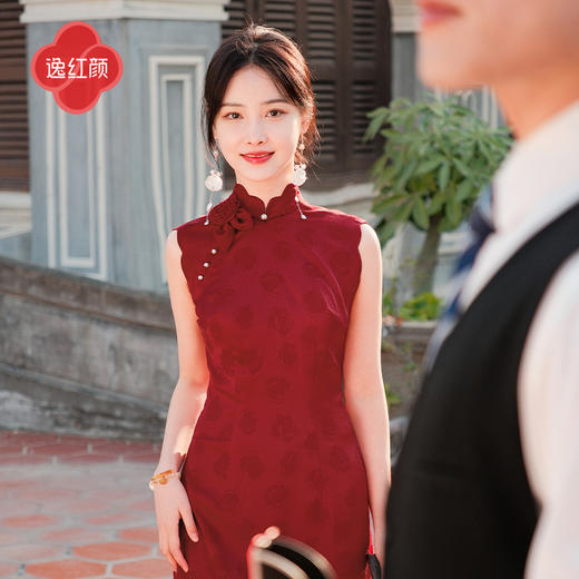 上海逸红颜青青2025年夏季新款提花手工花瓣领新中式旗袍轻礼服女 商品图2