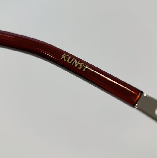 新款 Gentle Monster 2025Collection Kunst  自己备注颜色。红色。黑金色。  黑银色。 商品图9