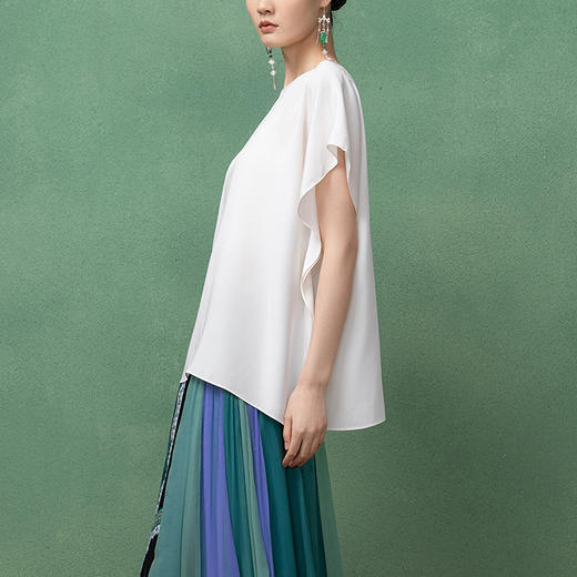 【林栖设计小店】桑蚕丝混纺T恤简约宽松开衩显瘦2025夏季新品短袖上衣女1952100 商品图1