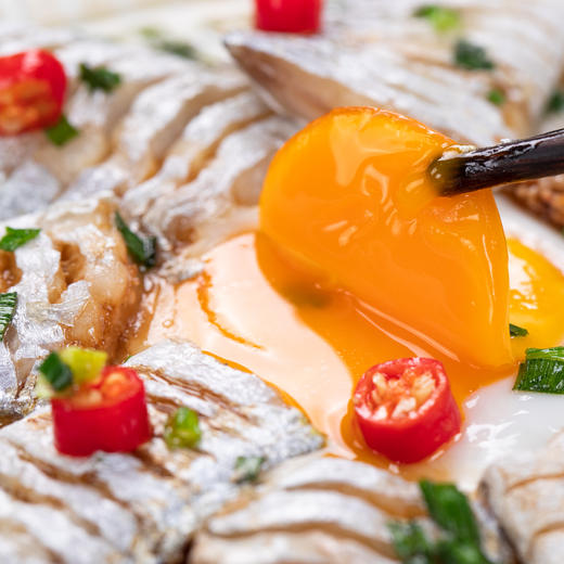 舟山海钓带鱼 | 精选新鲜整条 洁净海域现钓现发 油脂丰富丰腴肥美 刺小肉厚鲜而不腥 商品图5