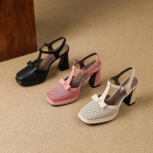 【预售5天】时尚真皮蝴蝶结镂空中空单鞋粗跟高跟T字带包头罗马凉鞋女DPJ&2375 商品图4