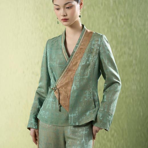 吉祥衣家新中式国风夏新款高端气质显瘦修身女装缕销金鼎上衣 商品图2