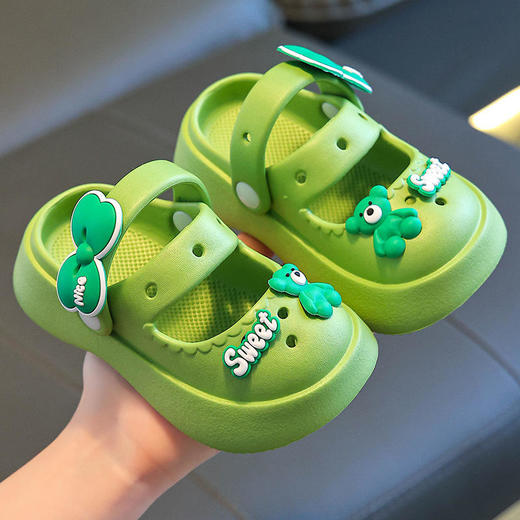【女童EVA超轻洞洞鞋】夏季幼儿园可爱儿童外穿软底防滑女宝宝凉拖鞋 商品图1