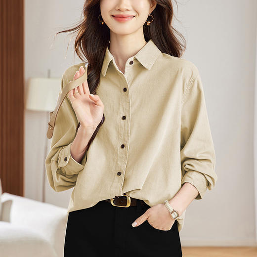 百媚生 纯棉灯芯绒翻领衬衫女410951 商品图1