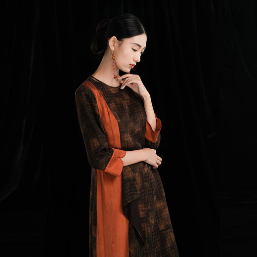 吉祥衣家新中式国风春夏新款高端气质显瘦修身女装落英昭昭连衣裙 商品图3