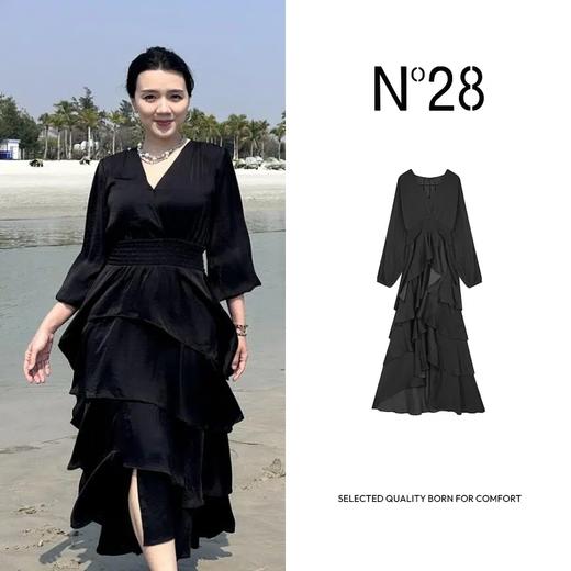 【破价】N°28 2025春季新款长款连衣裙 显瘦气质高腰V领设计感蓬蓬裙885241L518 商品图2