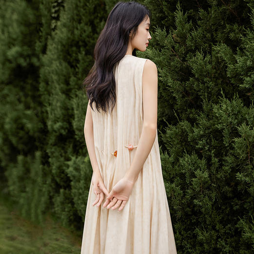 IC慵懒抽绳无袖度假宽松连衣裙女新款夏季休闲优雅气质裙子 商品图4