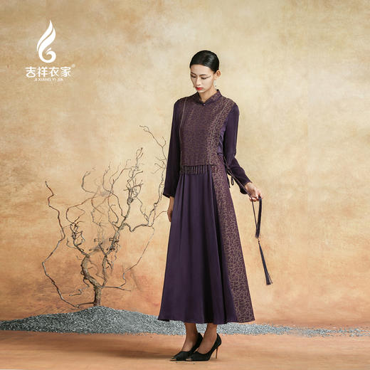 吉祥衣家新中式国风高端显瘦气质修身香云纱女装一步一安然连衣裙 商品图3