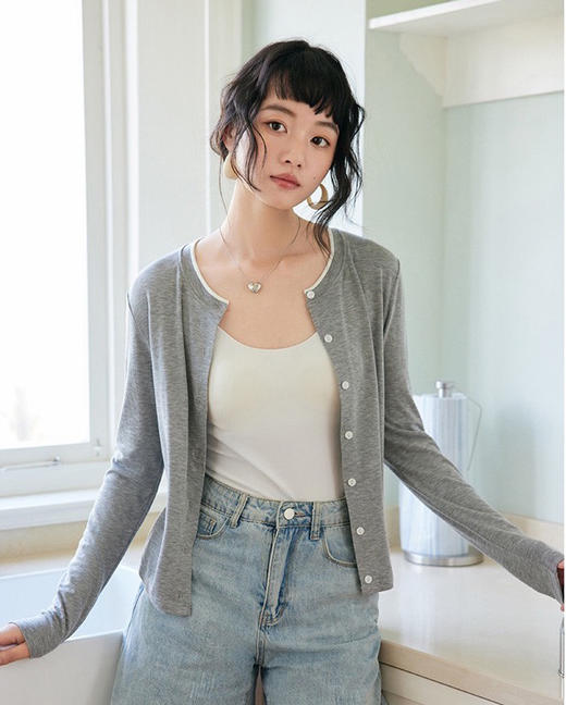 【天丝羊毛系列】断码捡漏！天丝羊毛纽扣打底衫 莱赛尔醋酸百搭开衫修身长袖针织衫 商品图3