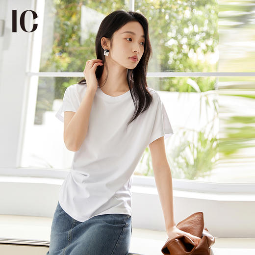 IC 白色设计感不对称褶皱收腰短袖女t恤女新款夏宽松休闲上衣 商品图3