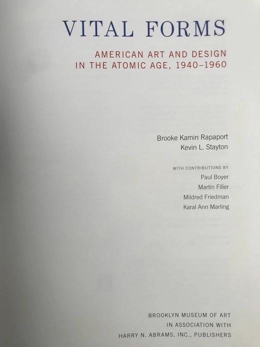 致命形式：原子时代的美国艺术与设计，1940-1960 237幅插图（107幅彩色） 精装16开 商品图3