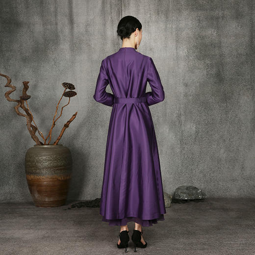 吉祥衣家紫色新中式国风气质优雅减龄礼服高端女装玹音绘锦连衣裙 商品图4