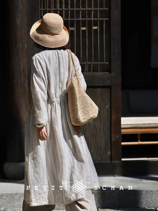PETIT SCHAN小闪 CLO#776 where zen comes from 禅从何处来 纯亚麻法式镂空提花抽绳连衣裙外套 商品图4