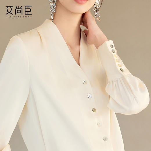 艾尚臣纯色高端轻奢气质女士长袖衬衫女2025早春高级感上衣衬衣滑 商品图4