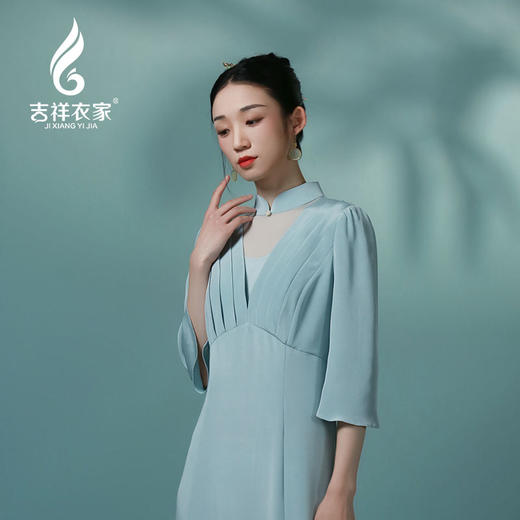 吉祥衣家中国风新中式气质高雅修身小香风女装驿桥春雨时连衣裙 商品图2