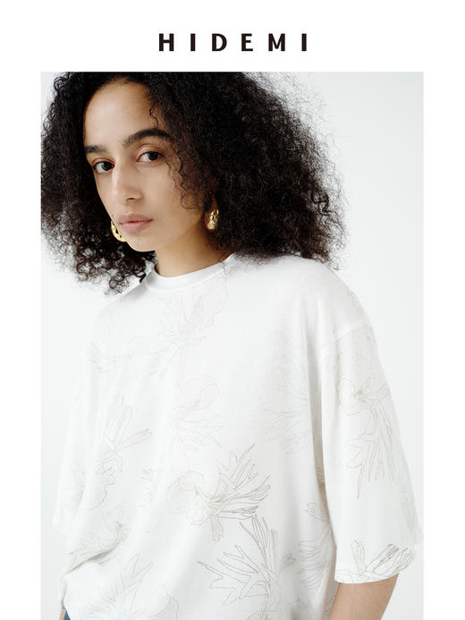HIDEMI 自然花园手绘印花系列甄选天然亚麻针织圆领宽松版型t恤 商品图5