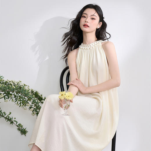 【夏日度假风】文艺浪漫扭结挂脖连衣裙女春夏无袖长裙V0050625 商品图2