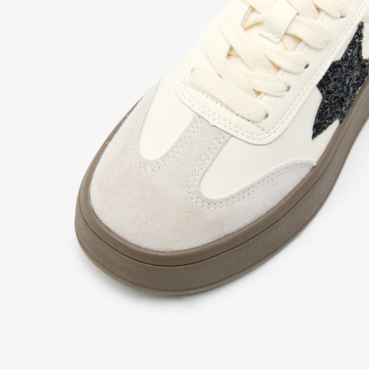 西遇星星德训鞋女新款韩系复古小白鞋撞色轻便厚底板鞋V0356322 商品图5