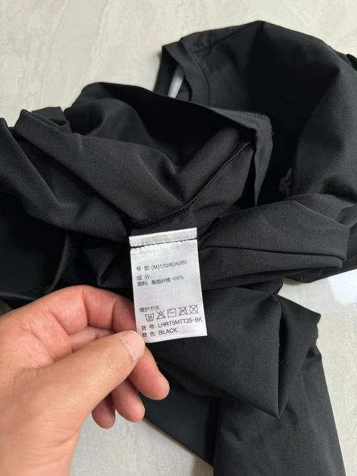 原单正品可隆KOLON SPORT SECO系列 都市商务系列 UPF50+防晒速干吸湿抗菌短袖T恤 男款
M-3XL 
防晒 速干 为一体 带你体验接近四位数的短袖体验 商品图5