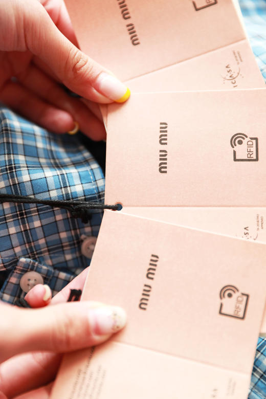 格纹府绸衬衫，叠穿更好看！！胸口小标刺绣翻领长袖衬衣C033188 商品图2