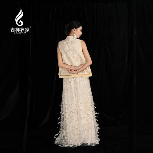 吉祥衣家新中式原创提花减龄圆领刺绣国风高级感女装纹彩如意马甲 商品图2