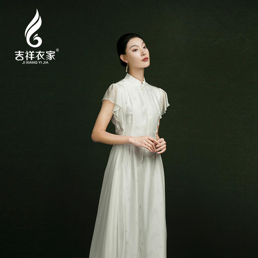 吉祥衣家新中式国风春夏新款高端气质显瘦修身女装玉蝶翩翩连衣裙 商品图4